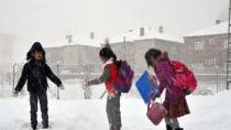 Üç ilde okullara yarın için kar tatili