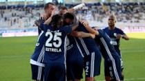 Erzurumspor FK 3 puanı 4 golle aldı