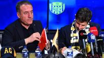 Emre Belözoğlu imzayı attı