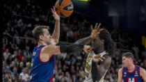 Fenerbahçe Beko Barcelona'ya kaybetti