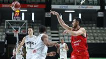Seyircisiz oynanan maçta Beşiktaş Emlajket güldü