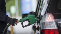 Akaryakıtta fiyat tablosu değişti, Motorin 50 TL'yi geçti
