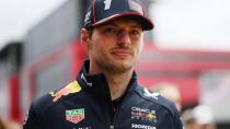 Verstappen şampiyonluk için umutsuz